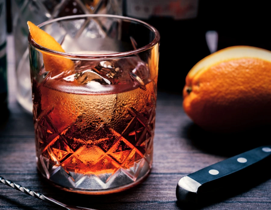 negroni gin cocktail