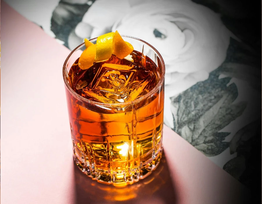 makers mark old fashioned with a lemon twist